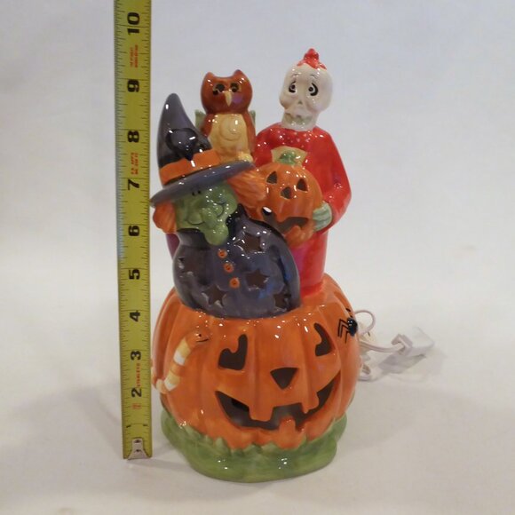 NEW 10” HALLOWEEN PUMPKIN WITCH SKELETON DRACULA CERAMIC ELECTRIC LAMP - Picture 4 of 16